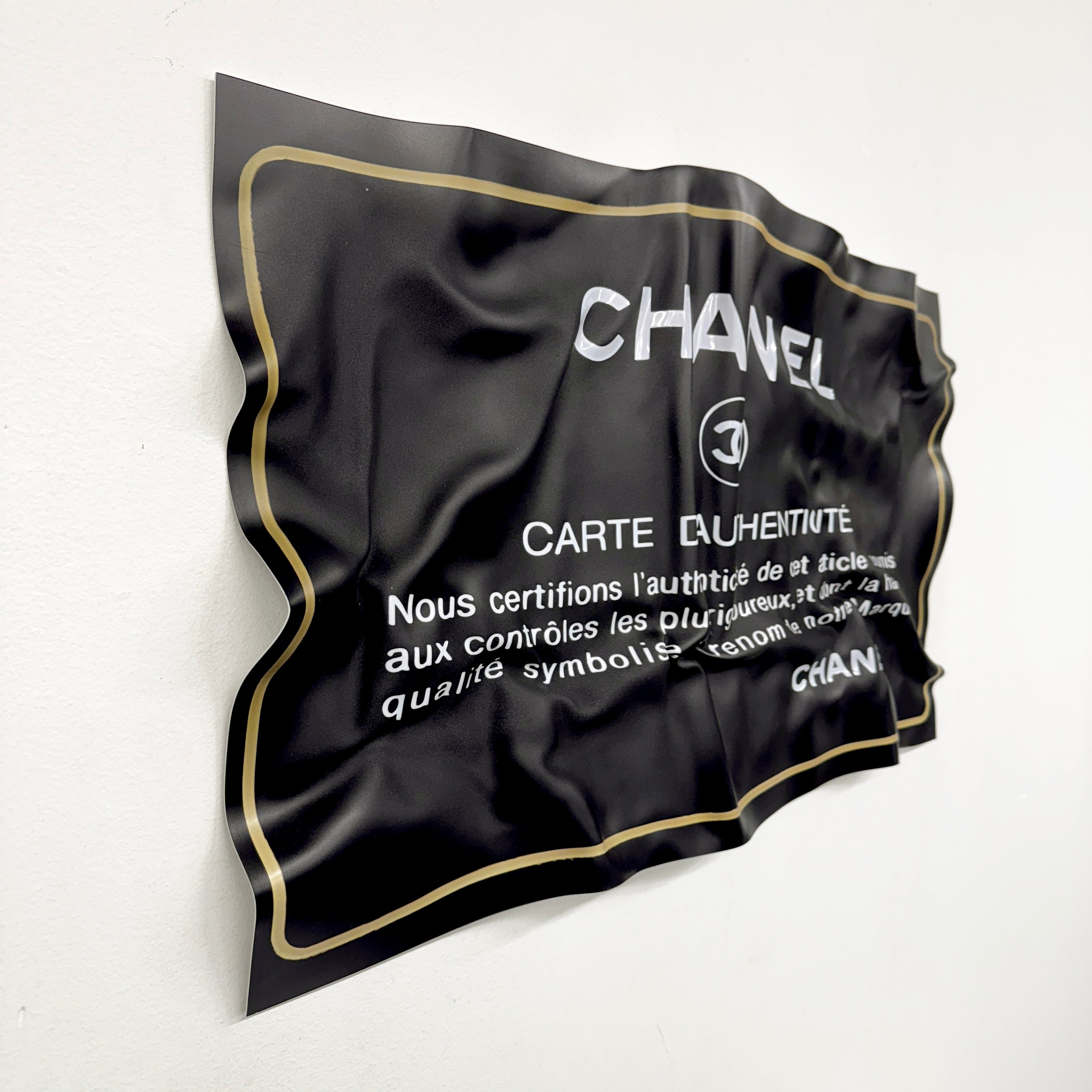 Tableau froissé - Carte d’authenticité "Chanel"