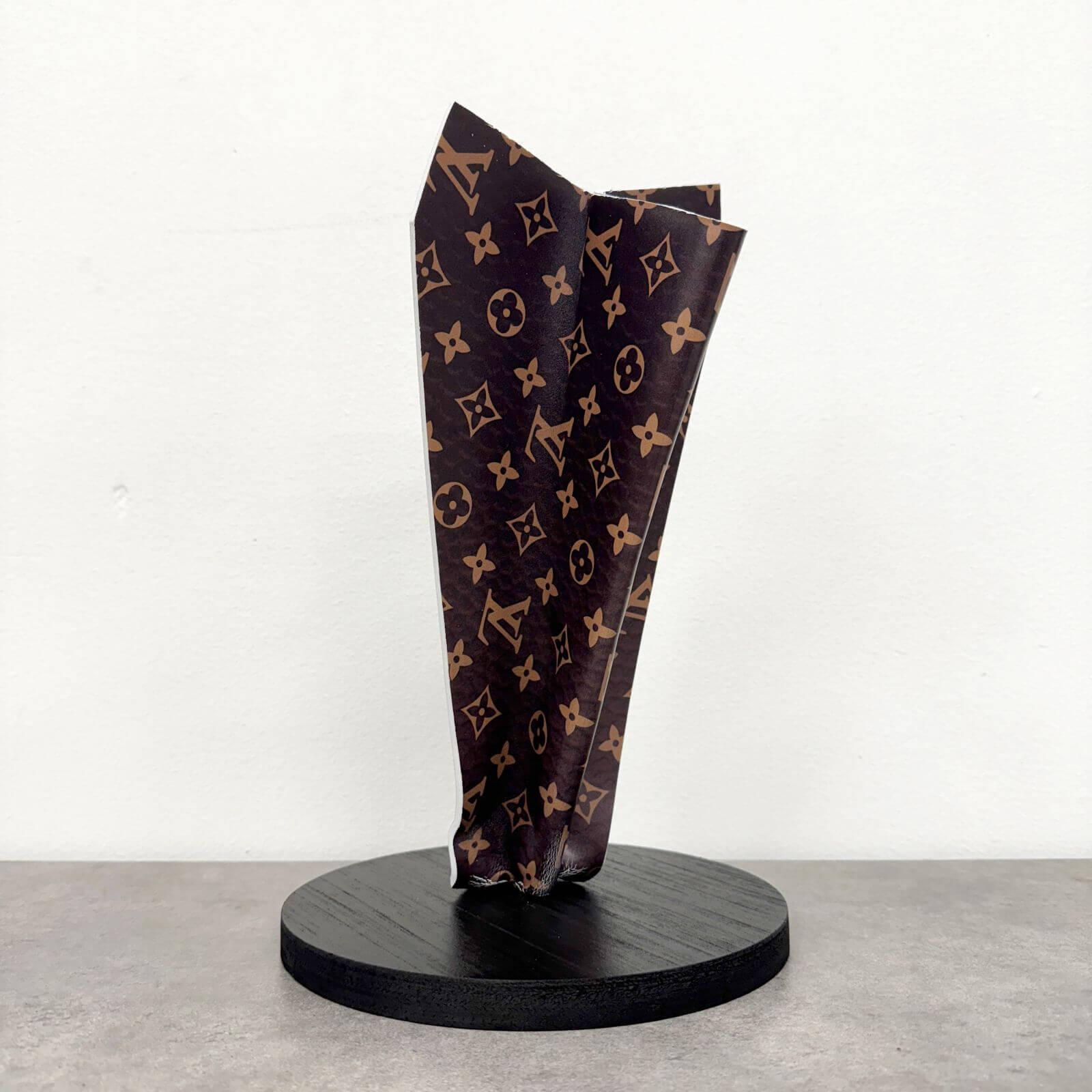 Sculpture Déco Avion Louis Vuitton – Sculpture moderne AVA