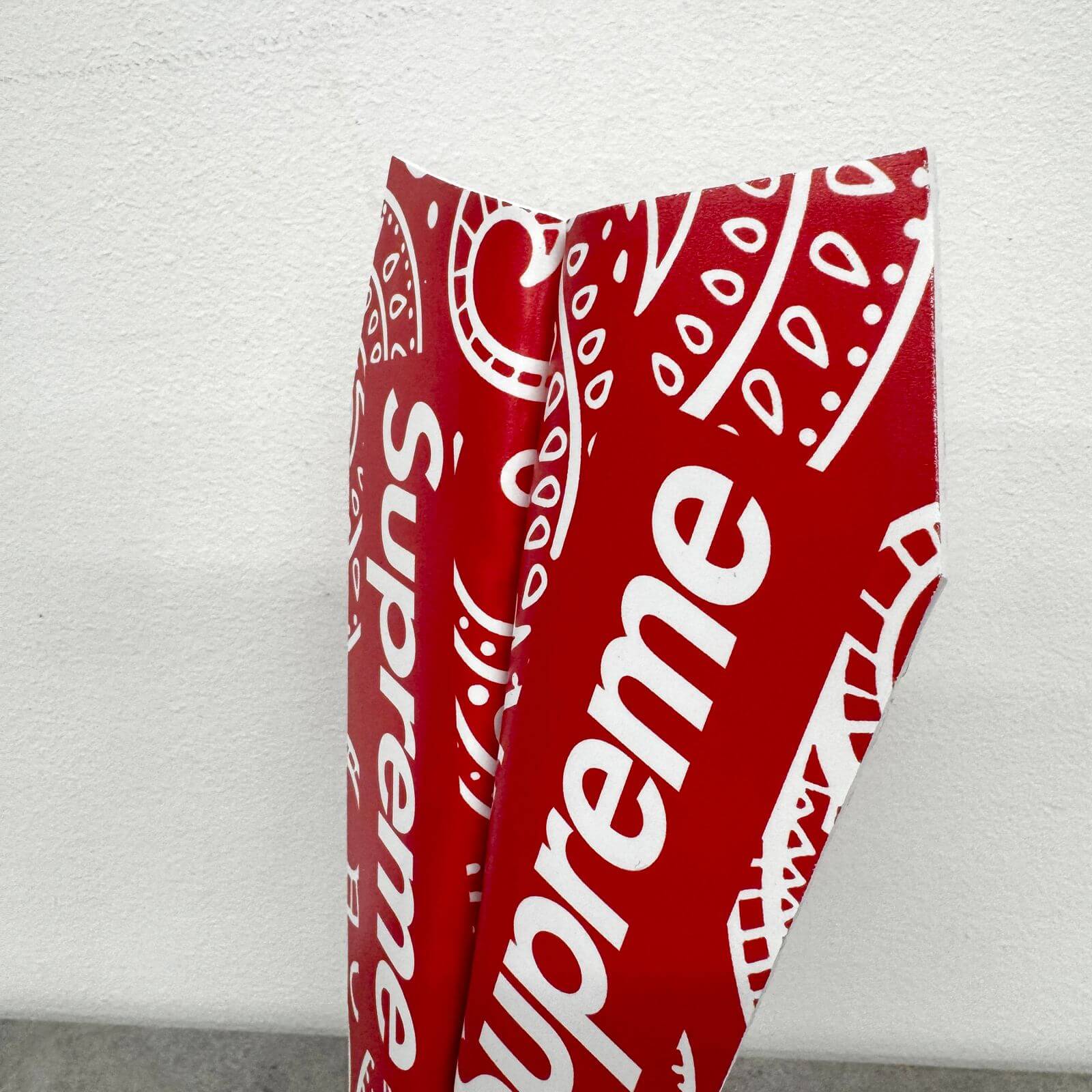 Pop Culture Airplane Decorative Sculpture – Modern AVA Sculpture