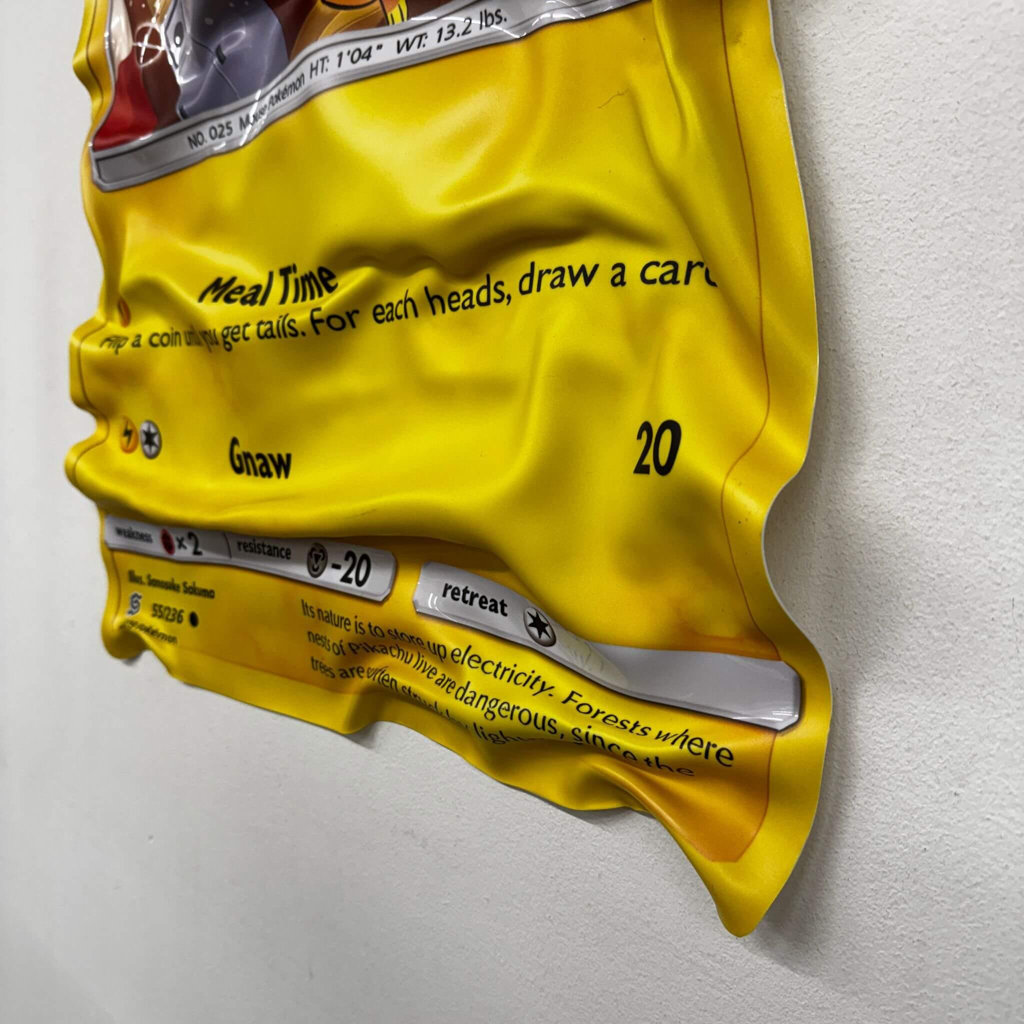 Tableau Déco Carte Pokémon Pikachu – Tableau froissé