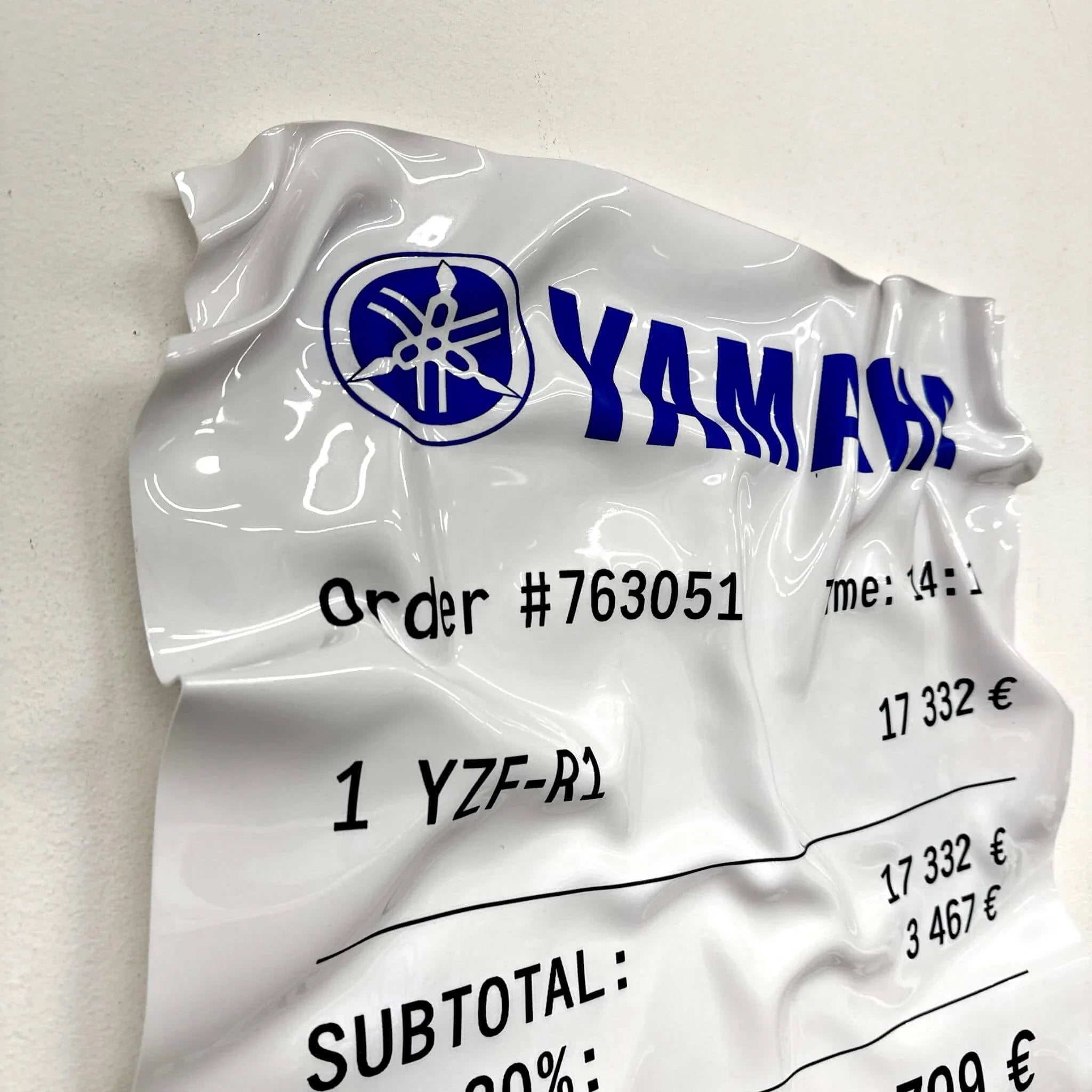 Tableau Déco Ticket “Yamaha YZF-R1” – Tableau froissé