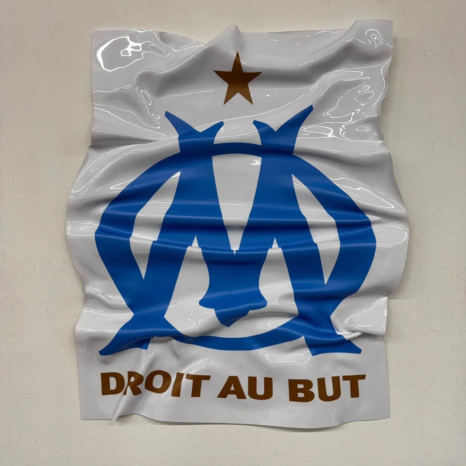 Tableau froissé – Écusson OM "Olympique de Marseille"