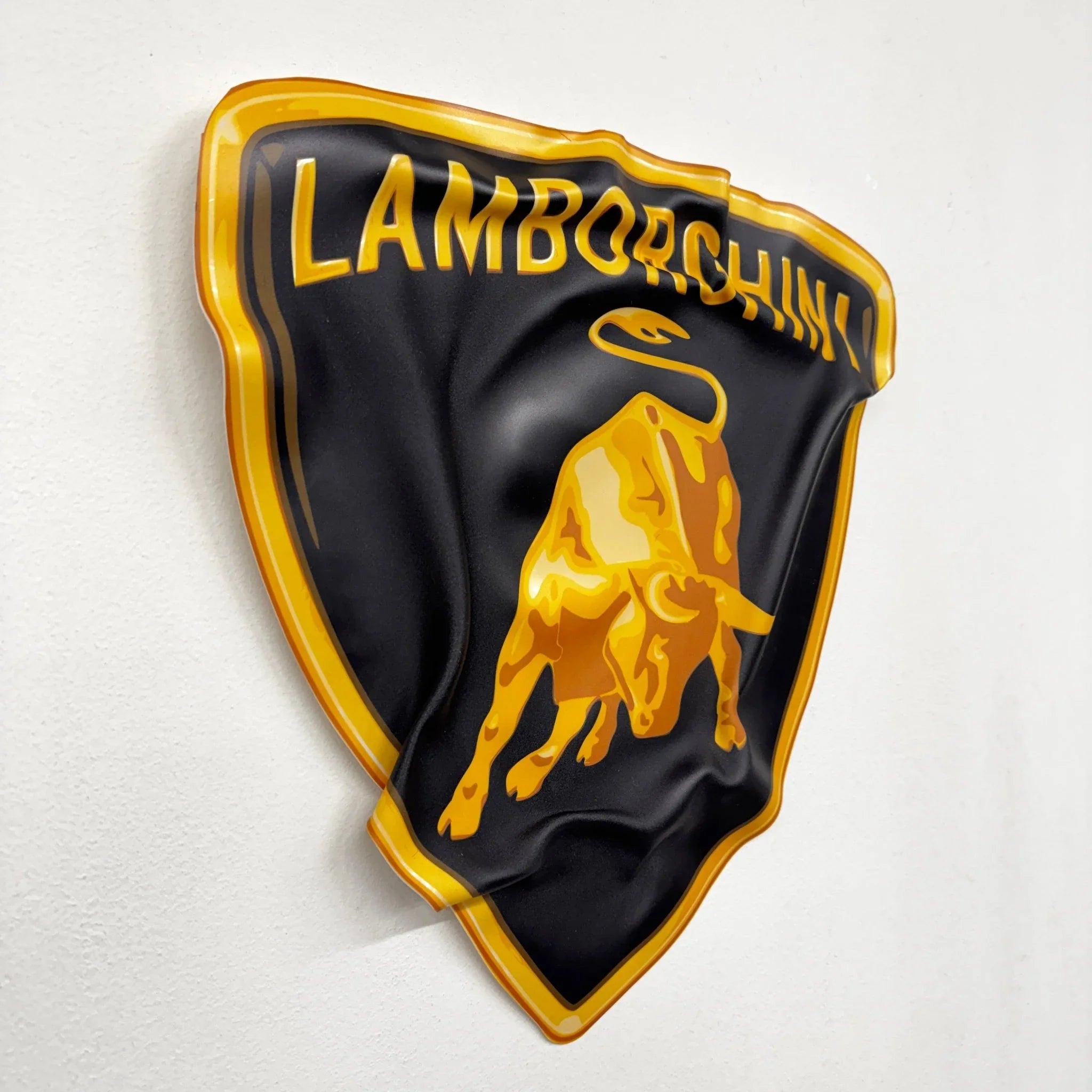 Tableau froissé - Blason Lamborghini "Taureau Noir & Or" - Luxartis