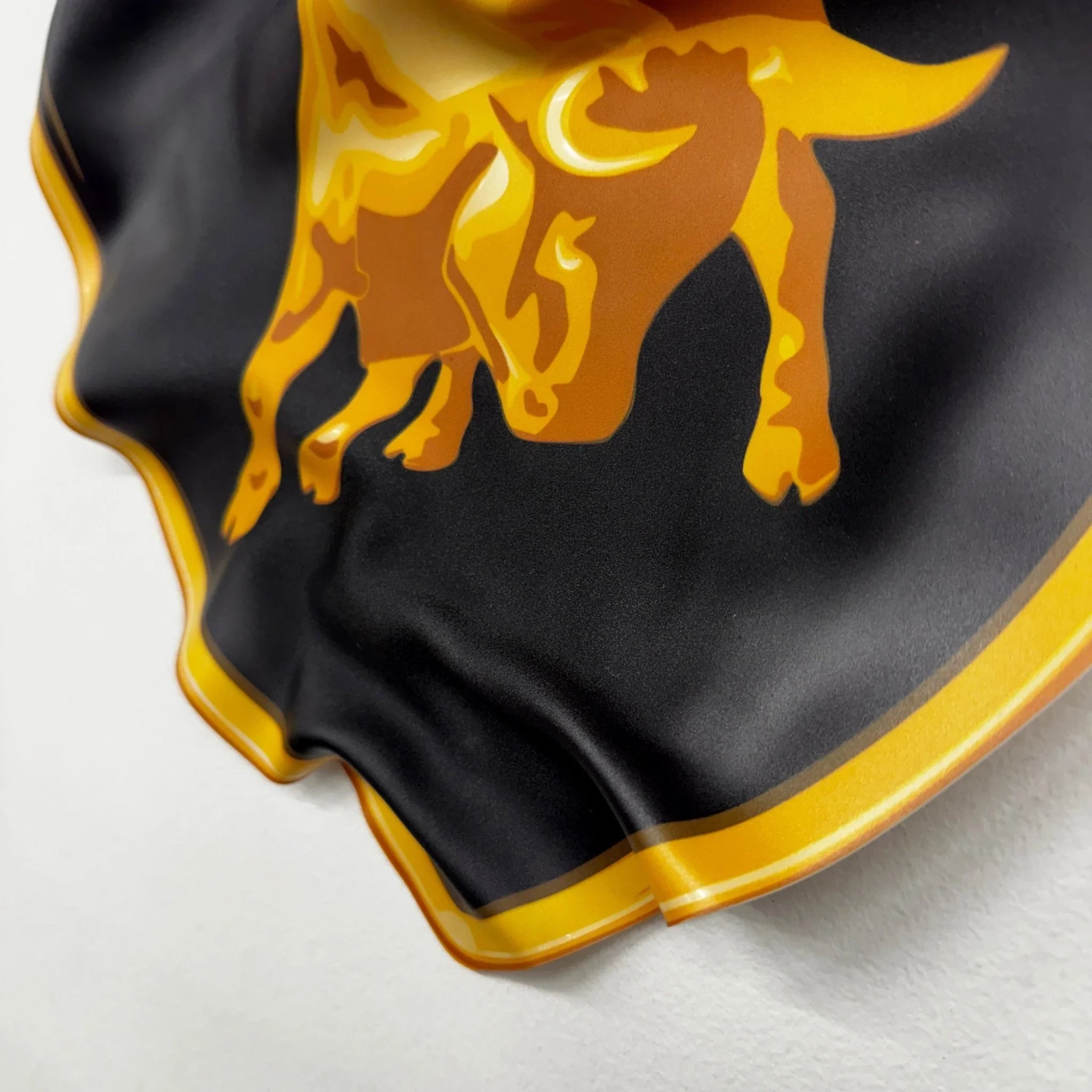 Tableau froissé - Emblème Lamborghini "Taureau d’Or" - Luxartis