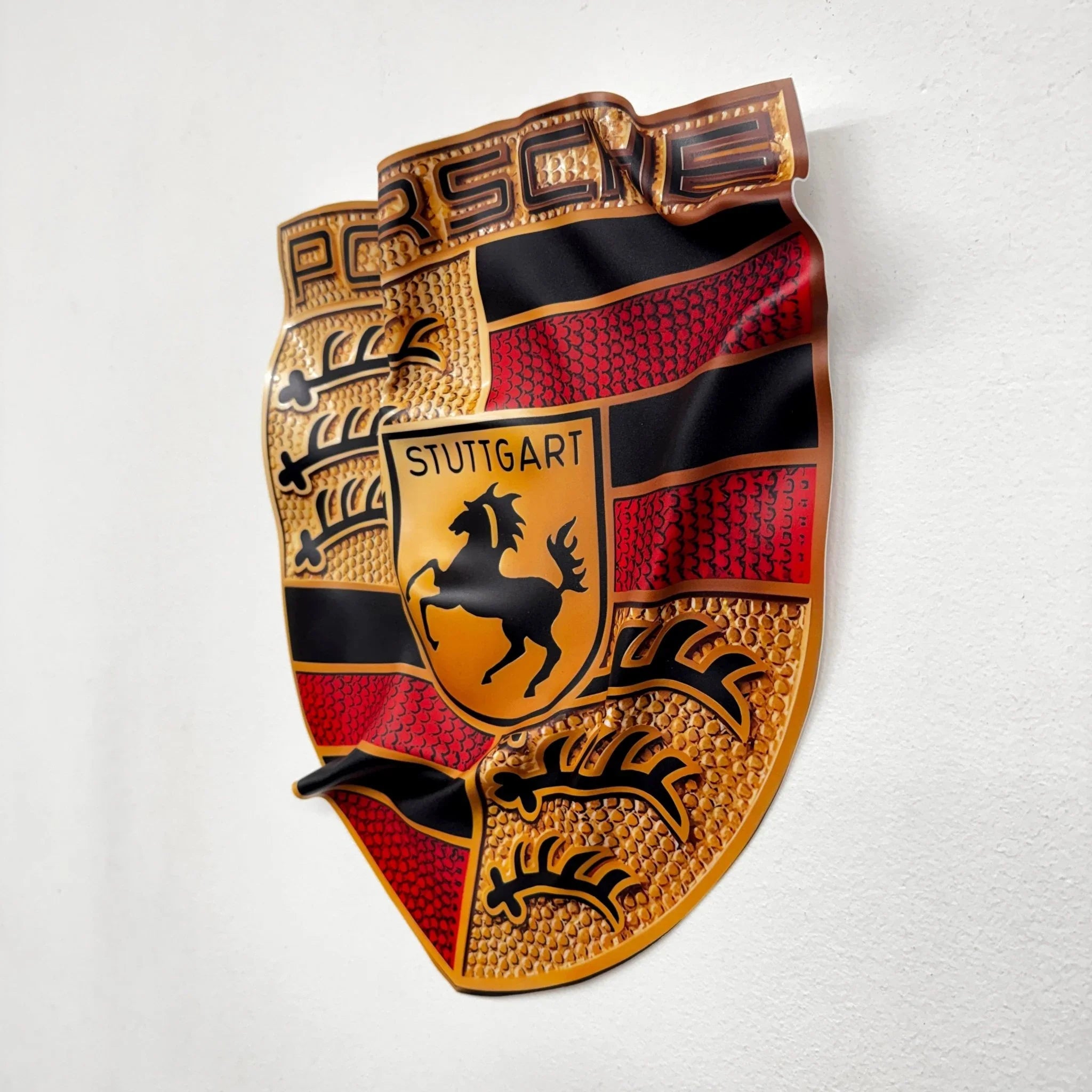 Tableau froissé - Emblème Porsche "Stuttgart Gold" - Luxartis