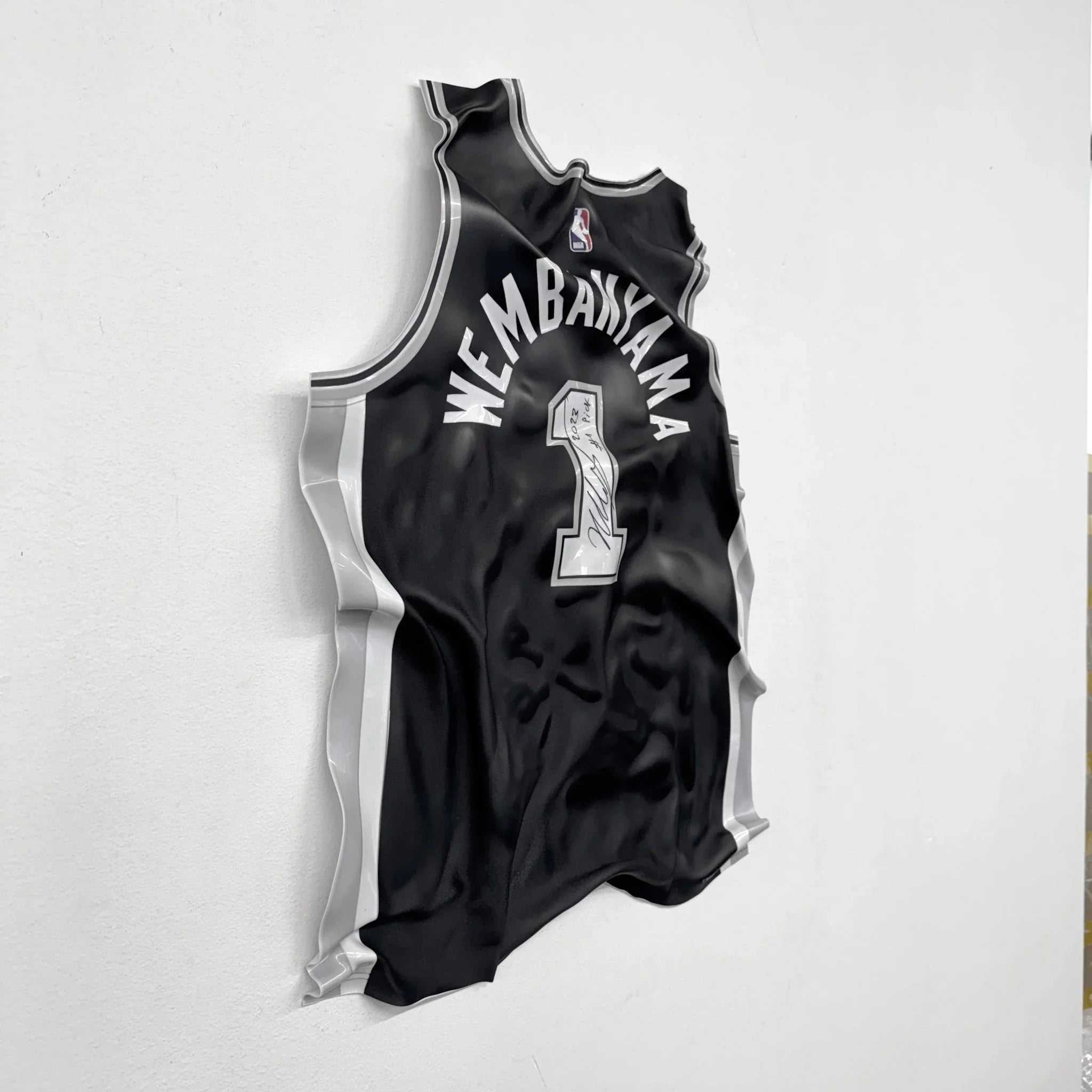 Tableau froissé - Maillot NBA "Wembanyama 1" - Luxartis