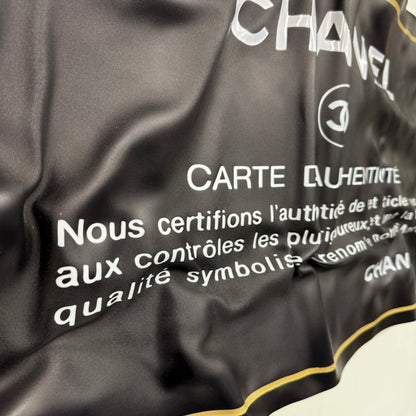 Tableau froissé - Carte d’authenticité "Chanel"