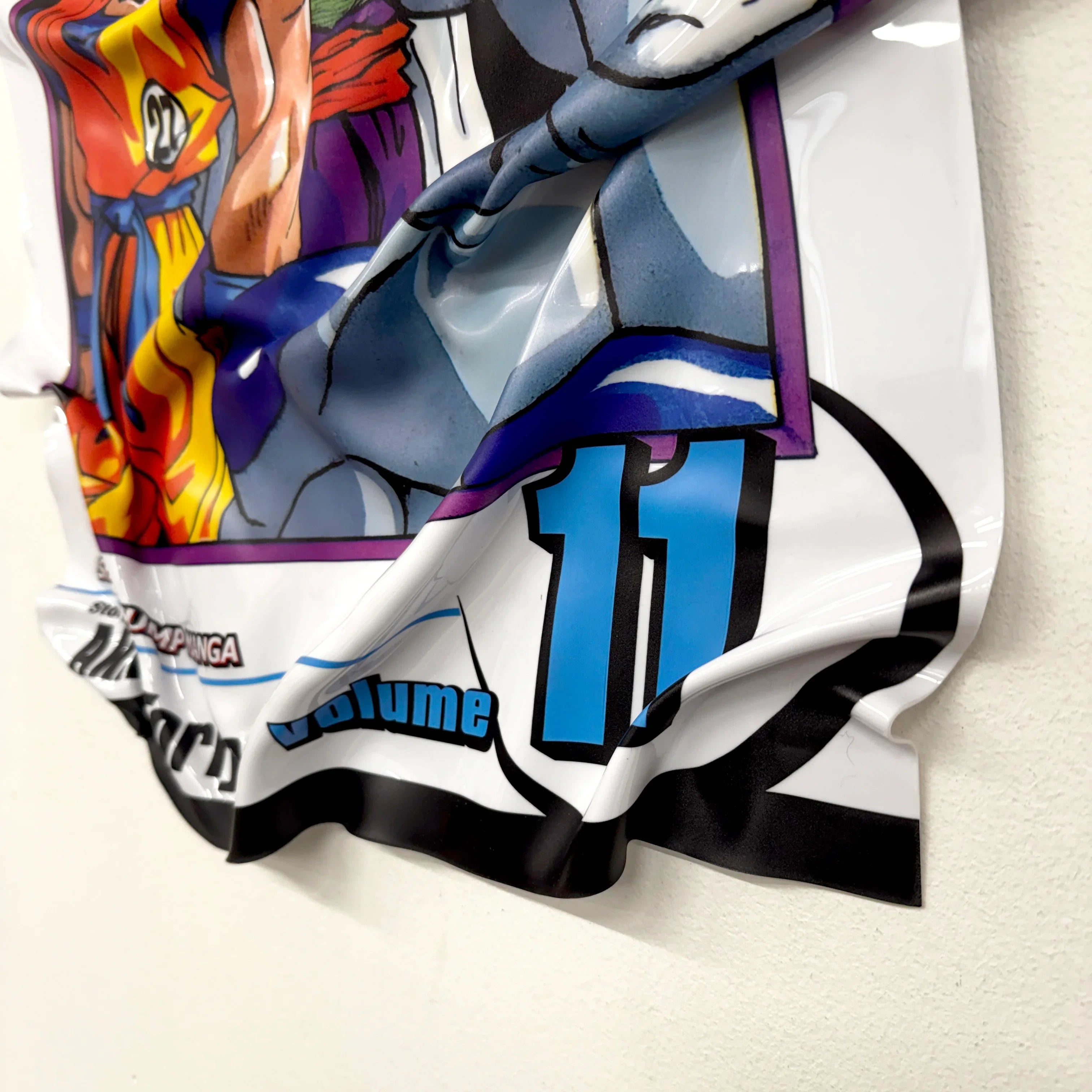 Crumpled Table – Dragon Ball Z "Super Saiyan Power"