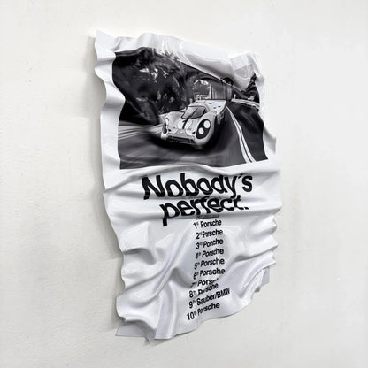 Tableau Déco Porsche "Nobody’s Perfect" - Tableau froissé