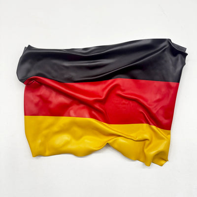 Crumpled Art – Flag of Germany