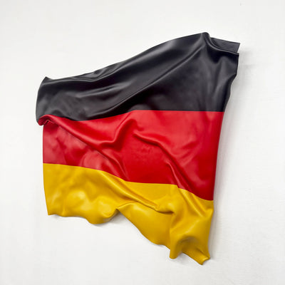Crumpled Art – Flag of Germany