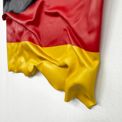 Crumpled Art – Flag of Germany