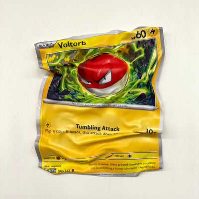 Tableau Déco Carte Pokémon "Voltorb Tumbling Attack" - Tableau froissé