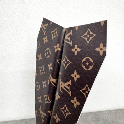 Scultura Déco Avion Louis Vuitton – Scultura moderna AVA