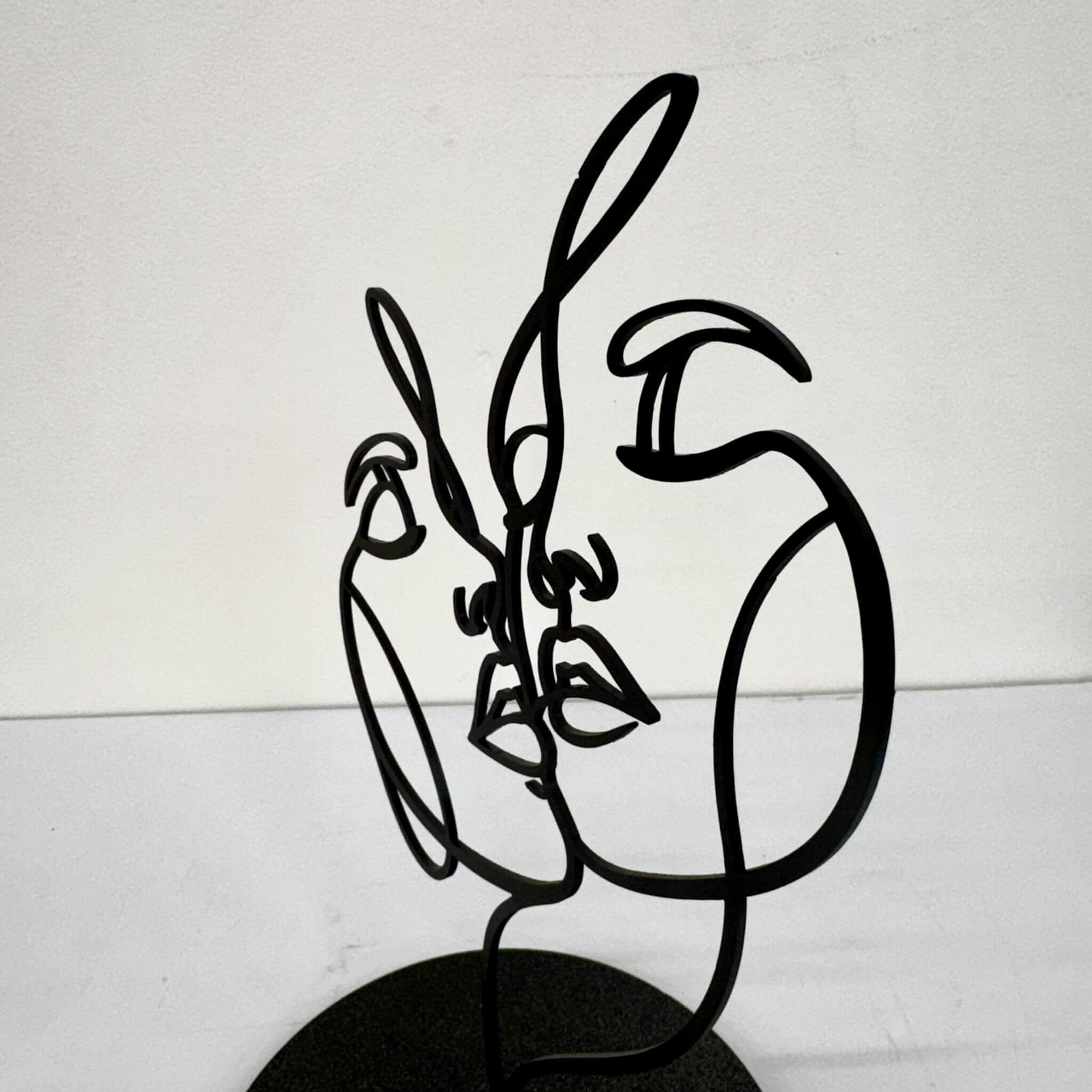 Sculpture Déco Visage Abstrait – Sculpture minimaliste