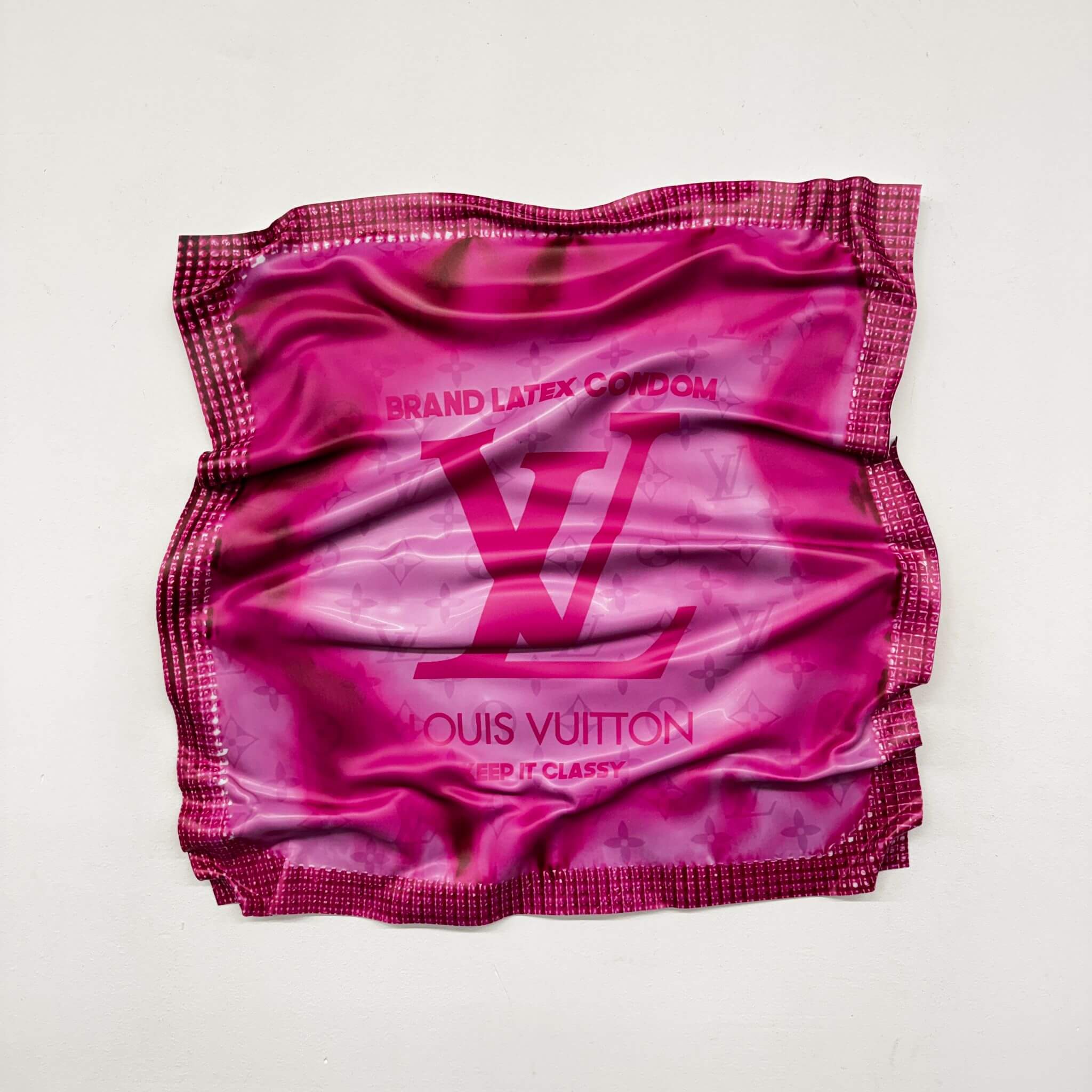 Tableau froissé – Louis Vuitton Keep It Classy