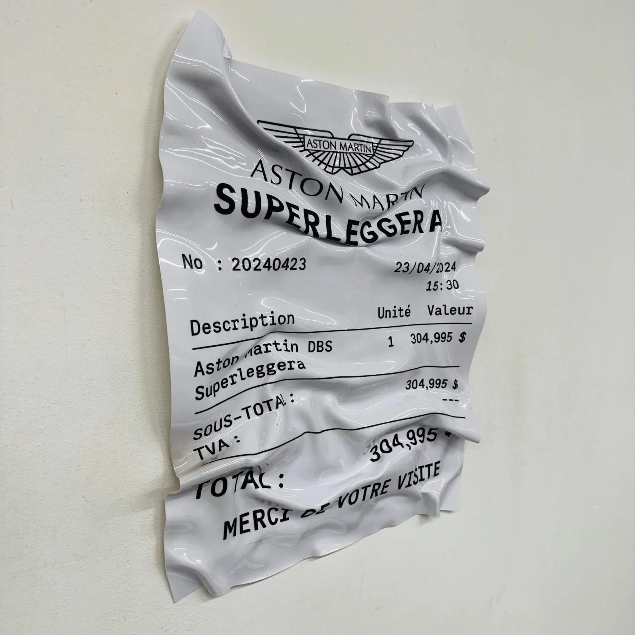 Tableau froissé – Ticket Aston Martin Superleggera