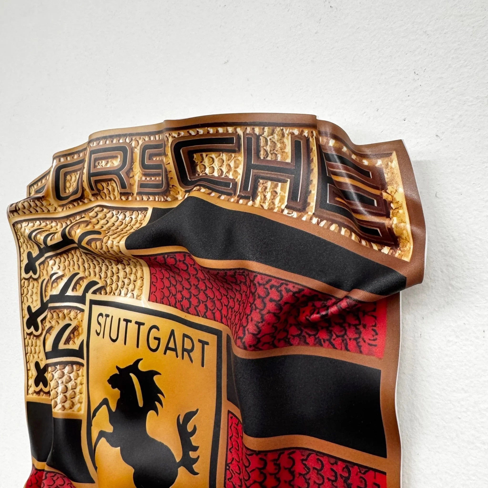 Tableau froissé – Blason Porsche "Stuttgart Power" - Luxartis