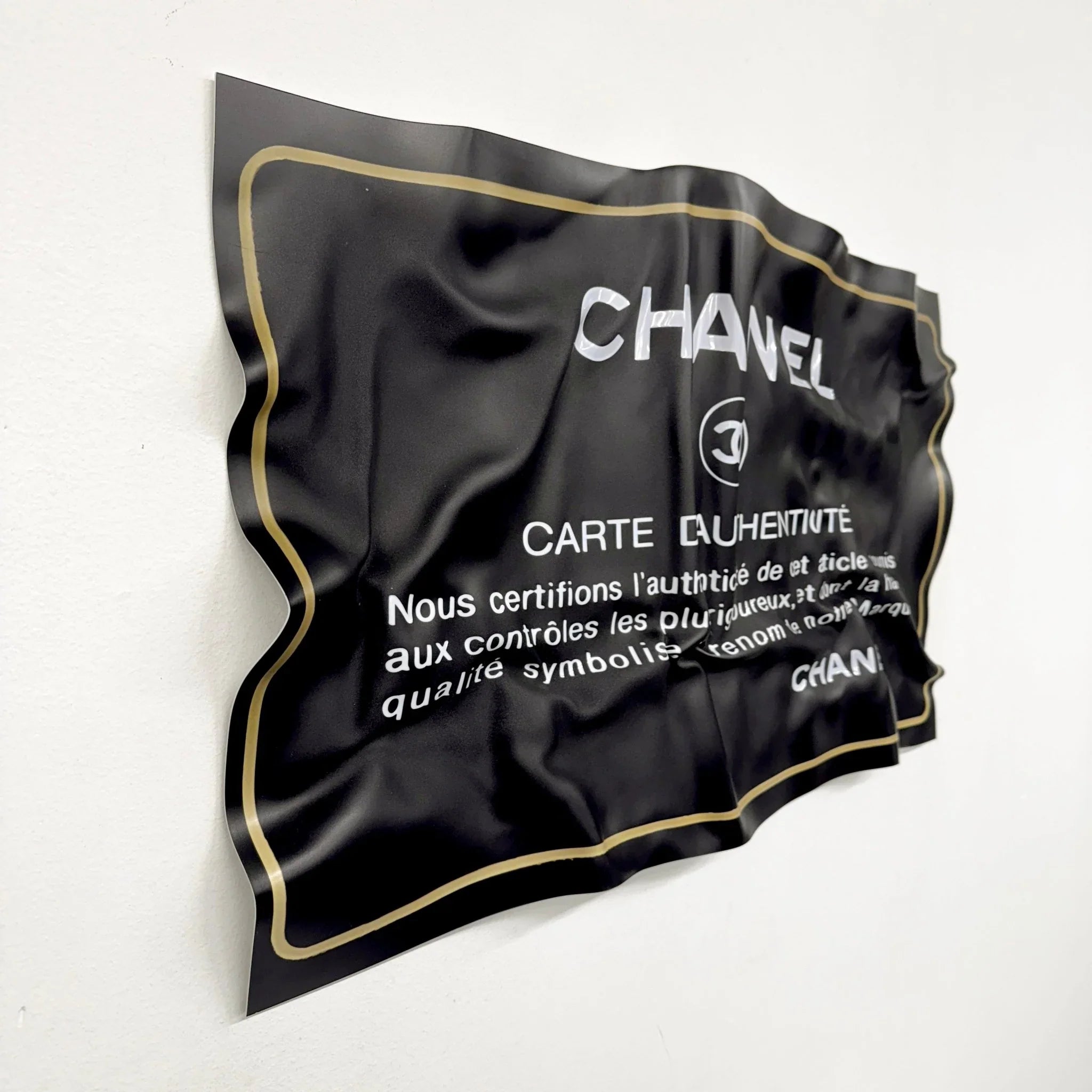 Tableau froissé - Carte d’authenticité "Chanel" - Luxartis