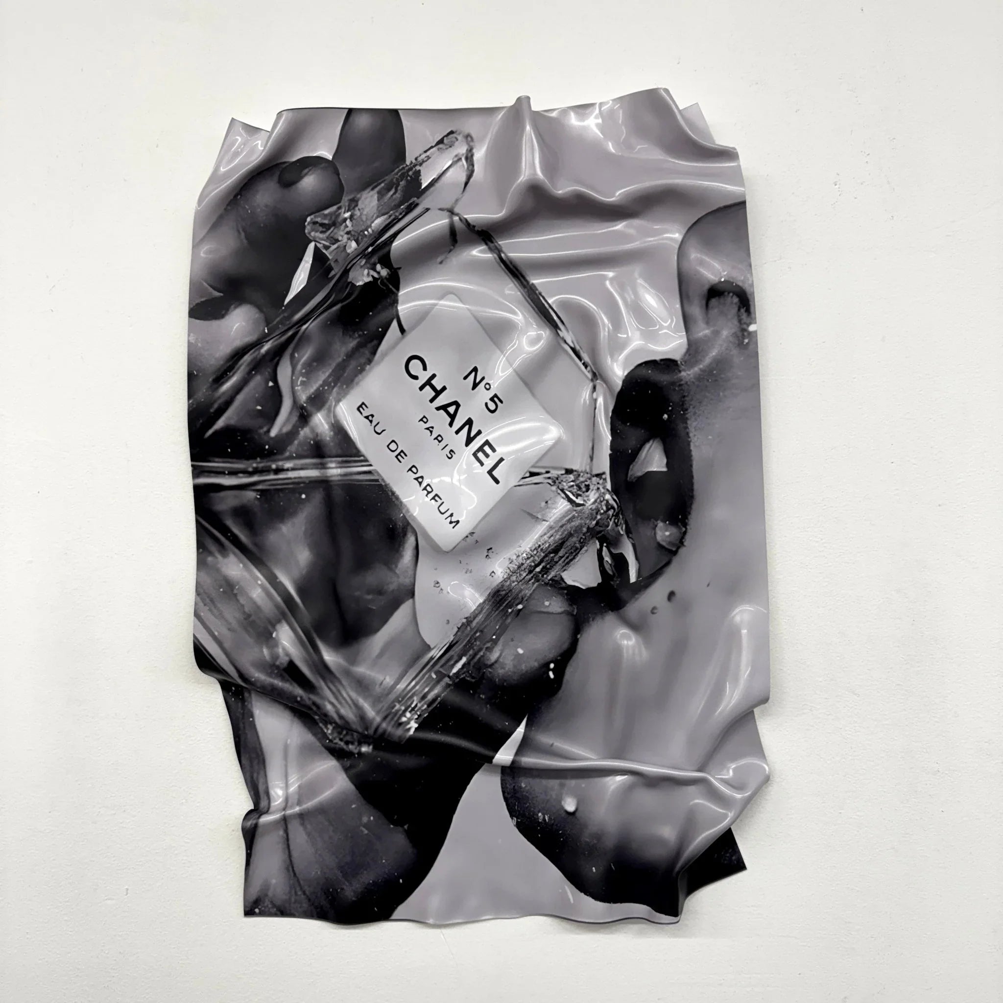 Tableau froissé - Chanel N°5 "Éclat Glacé" - Luxartis