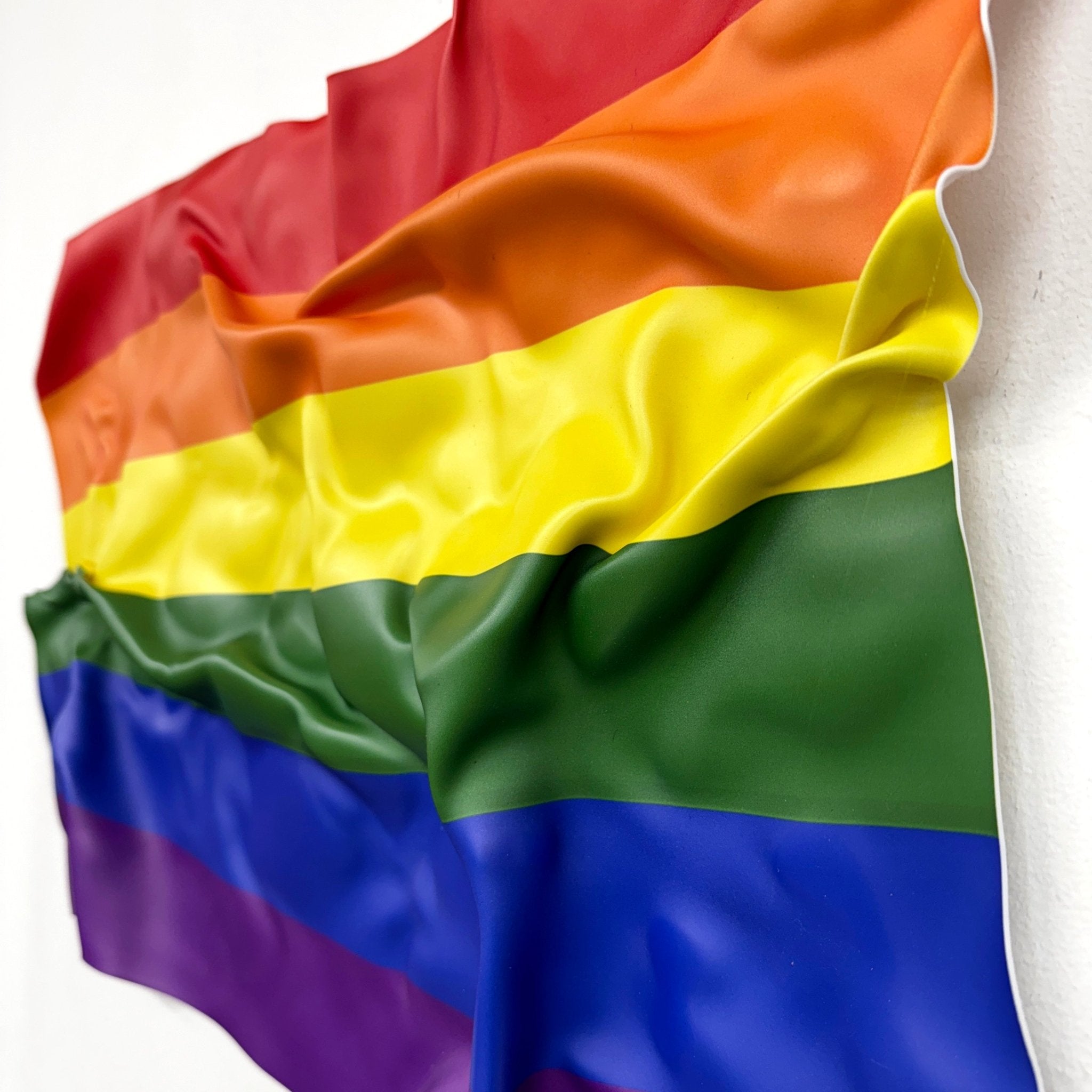 Tableau froissé - Drapeau Arc - en - ciel "Pride" LGBT - Luxartis