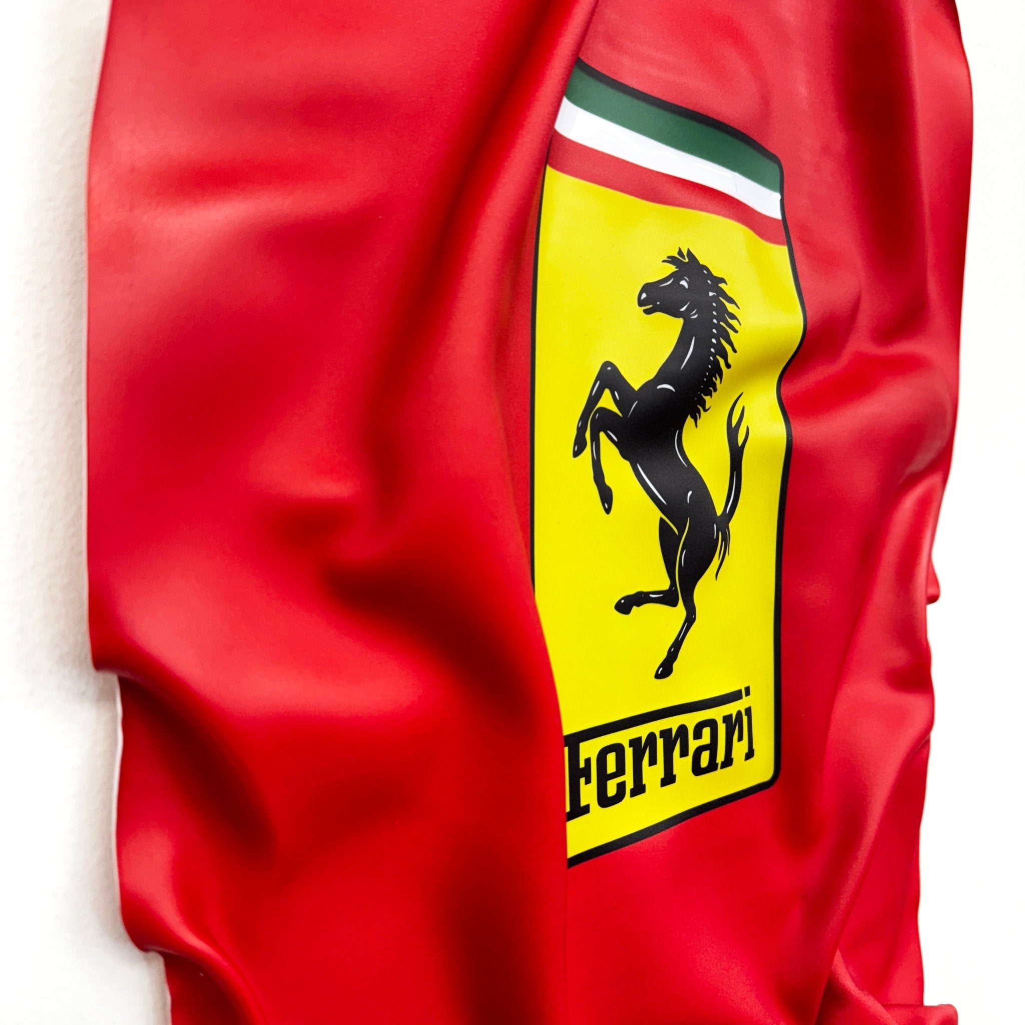 Tableau froissé - Logo Ferrari "Scuderia Rouge" - Luxartis
