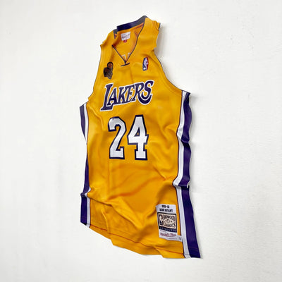 Tableau froissé - Maillot NBA "Lakers 24" - Luxartis