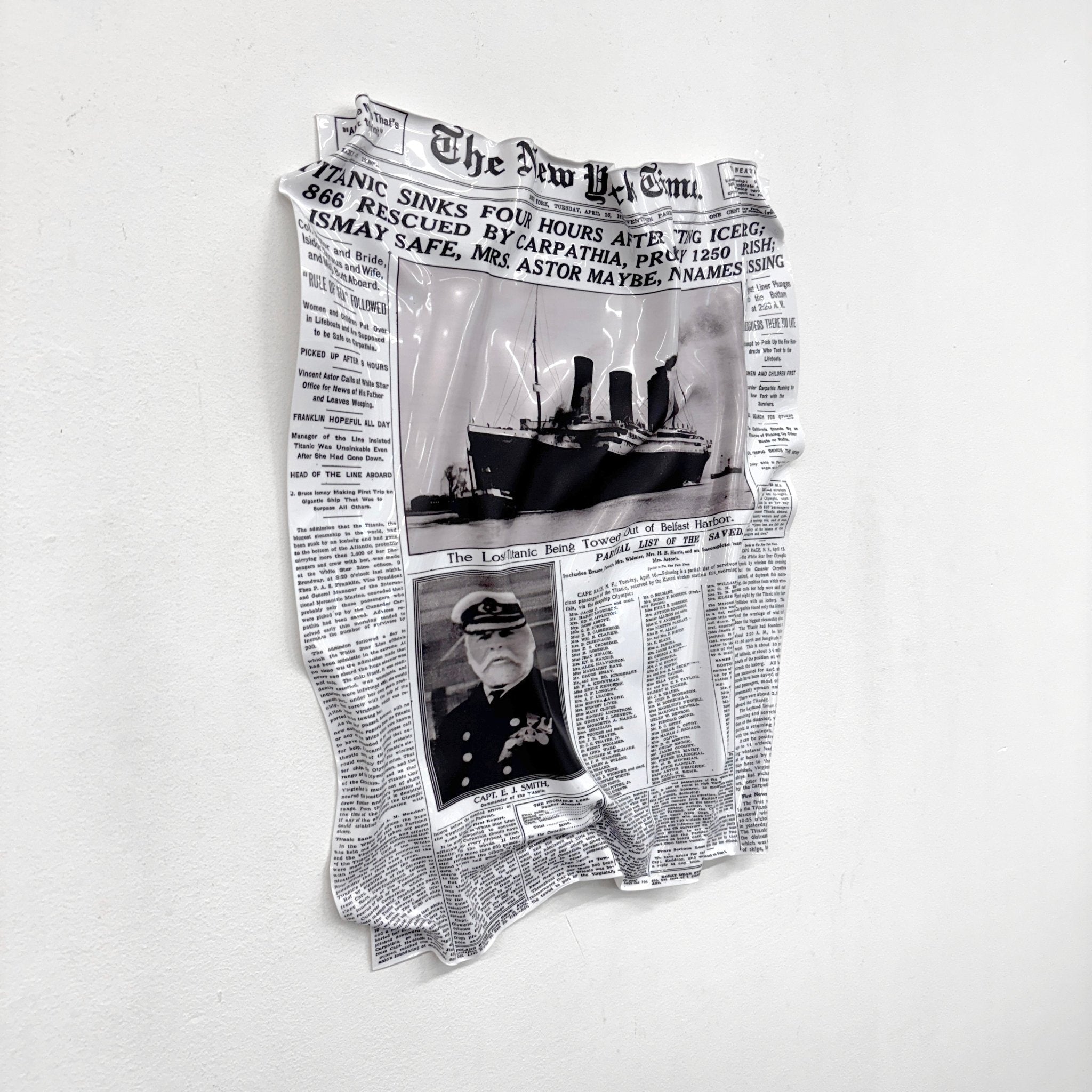 Tableau froissé - Naufrage du Titanic "NY Times 1912" - Luxartis