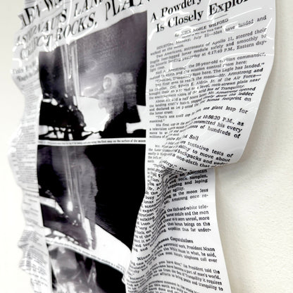 Tableau froissé - Une Petite Foulée sur la Lune "NY Times 1969" - Luxartis